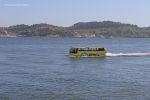 Lisbona - Hippotrip, l'autobus turistico che naviga sul fiume Tago