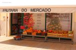 Olhao - Una loja (negozio) di frutta