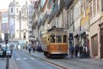 Porto - Un caratteristico tram portoghese