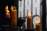 Porto - Ceri accesi nella Chiesa dos Carmelitas